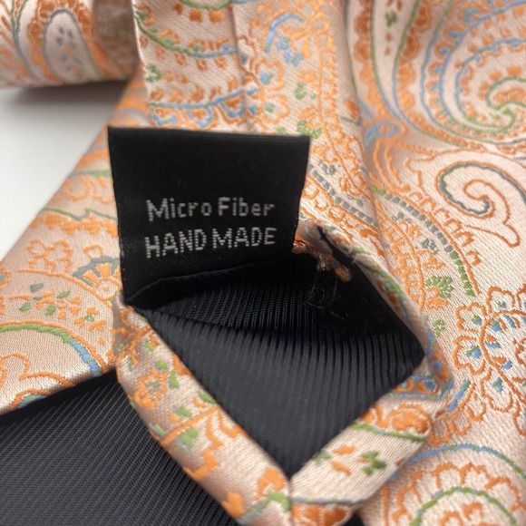 Gianfranco Italy Microfiber‎ Peach Orange Paisley Necktie Handmade - Picture 4 of 4
